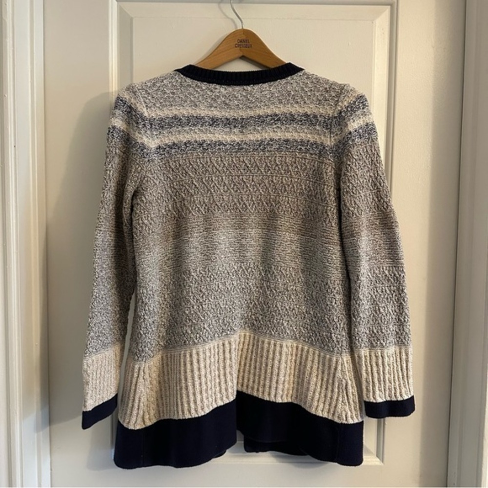 Liz Claiborne‎ cozy cardigan, neutral color combo. Size L - Picture 5 of 6